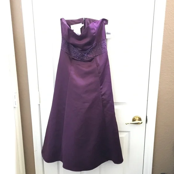 FINAL MARKDOWN Nwt David’s bridal strapless tea length dress 6 - Picture 1 of 13